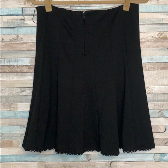 Like new Black skirt juniors 13 lace belt loop - Picture 3 of 10
